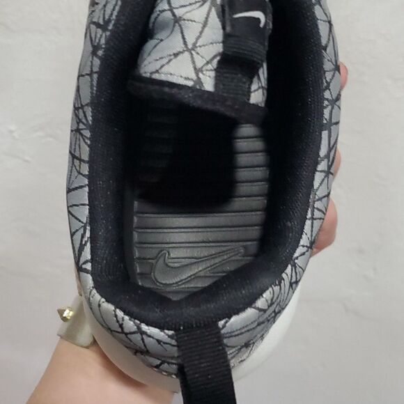 Nike Roshe Run GPX Geometric in Black & Silver Size 11 - Picture 8 of 11